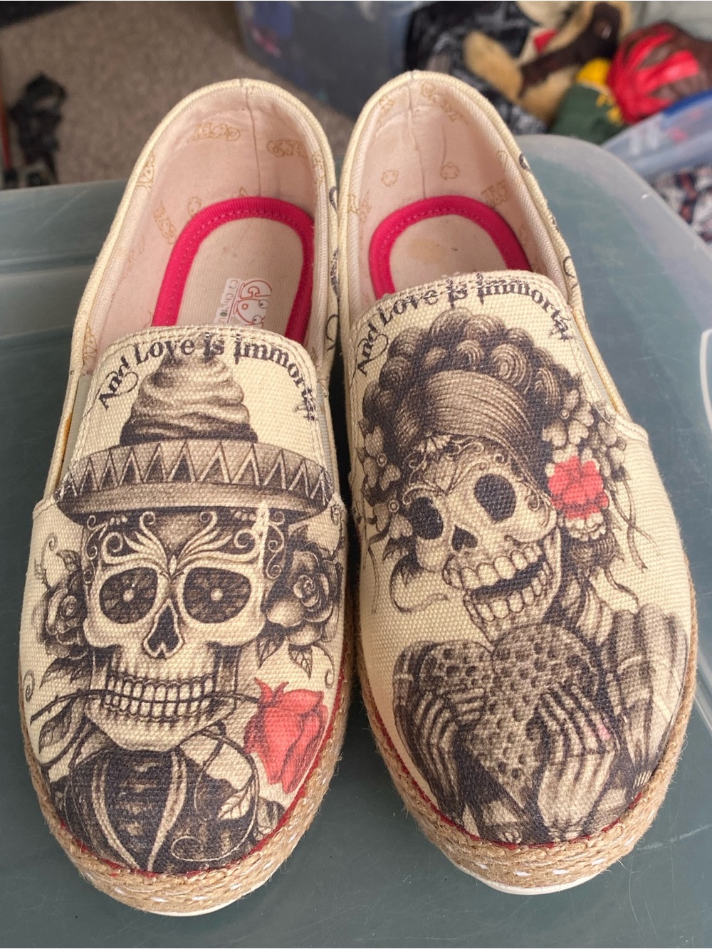 Goby Skull Day of the Dead Slip On Forever Love Canvas Shoe Size EU37 US 6.5 - 7